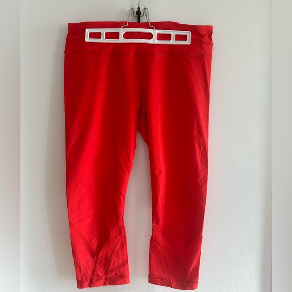 Lululemon Capri Leggings - Picture 1 of 11